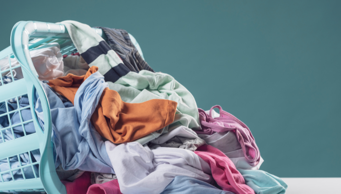 Μυστικά και Συμβουλές για Άψογο Καθαρισμό Ρούχων: Το Απόρρητο του Στεγνοκαθαριστηρίου